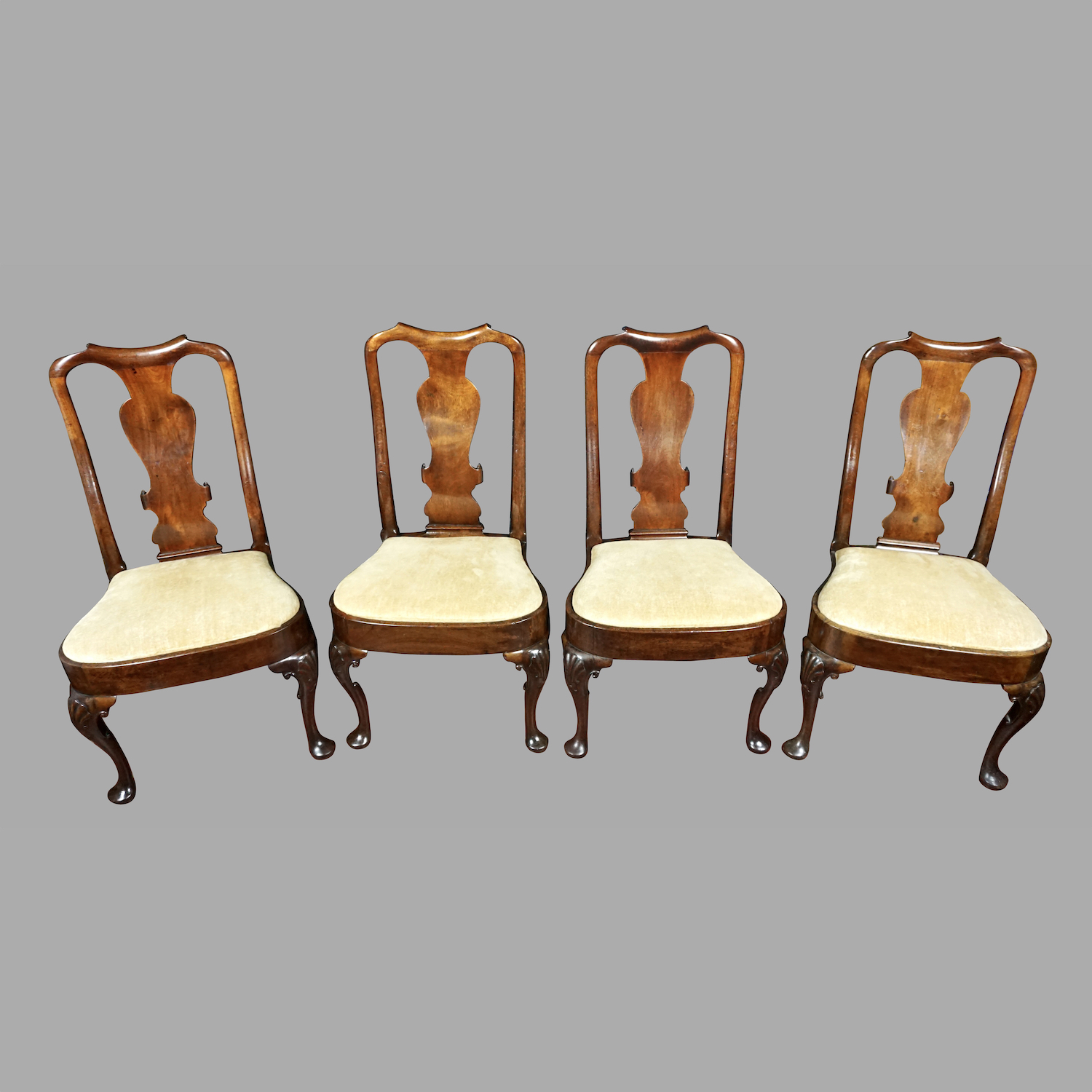 set-four-english-george-ii-period-walnut-side-chairs-with-shelled-carved-legs-tr1222-7