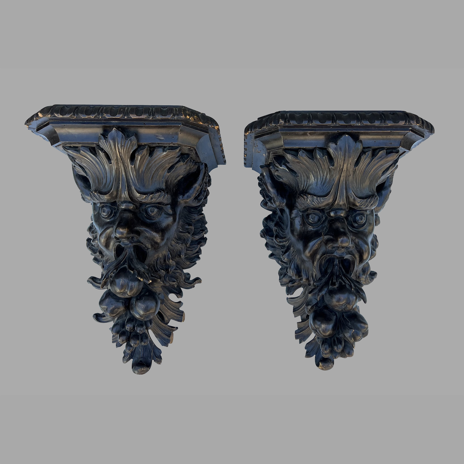 exceptional-pair-carved-wall-brackets-with-mythological-faces-c923-1