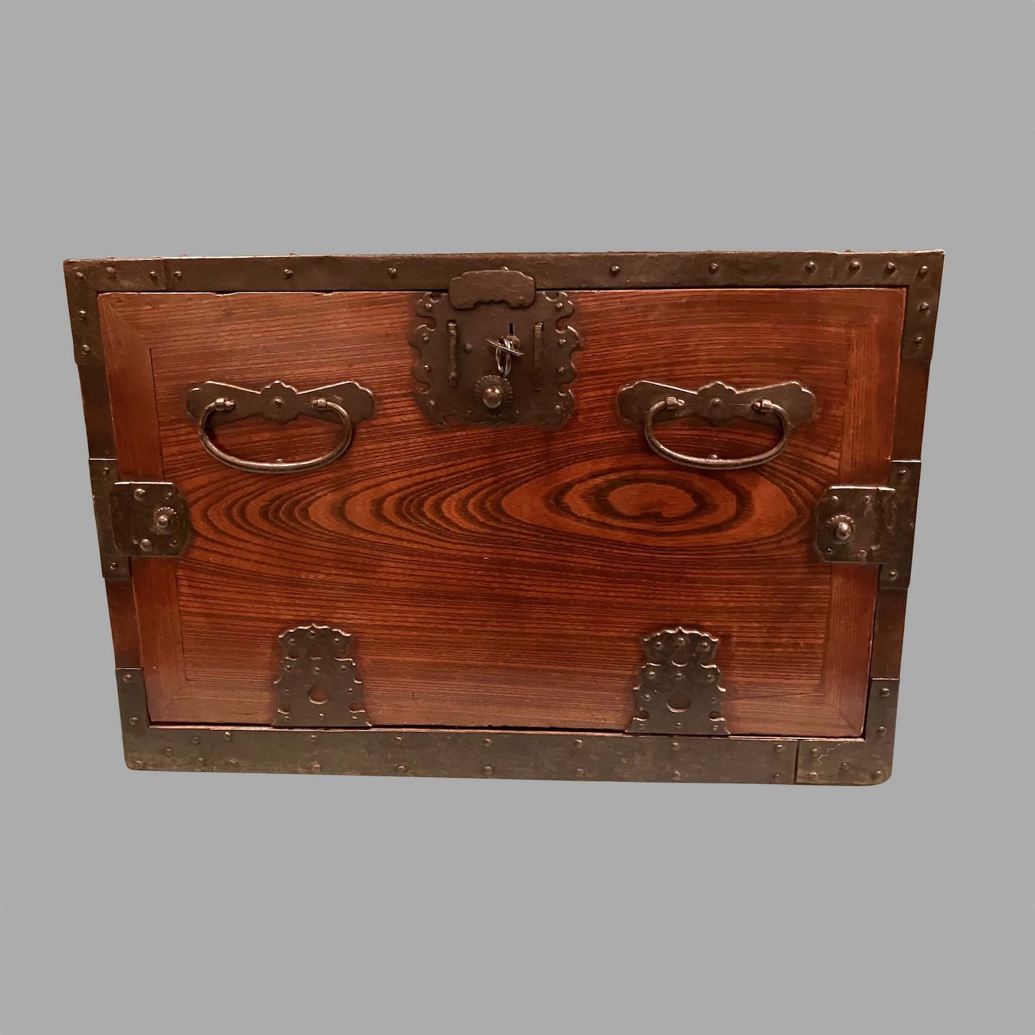 japanese-meiji-period-elm-iron-bound-table-tansu-sea-chest-a1123-2