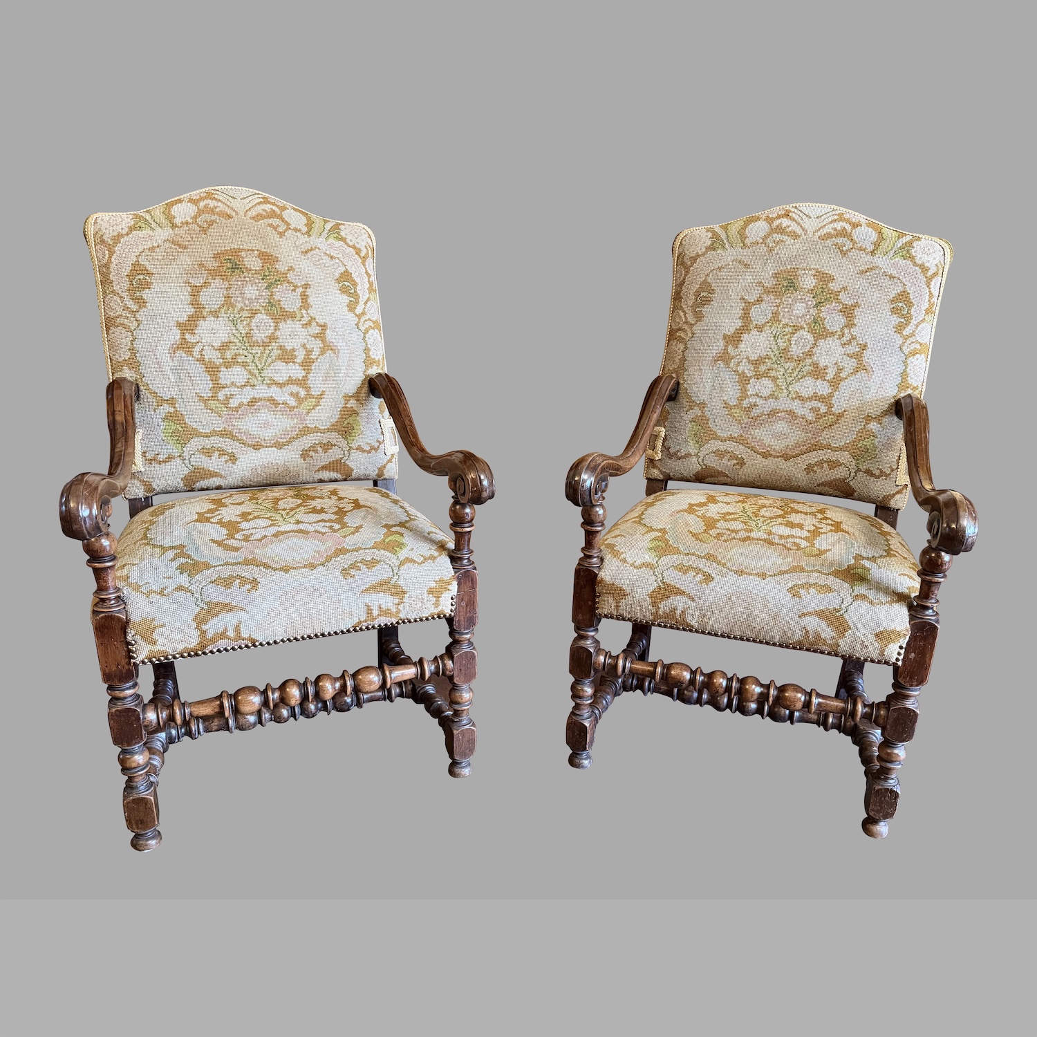 pair-continental-baroque-upholstered-arm-chairs-with-needlepoint-upholstery-f1225-29