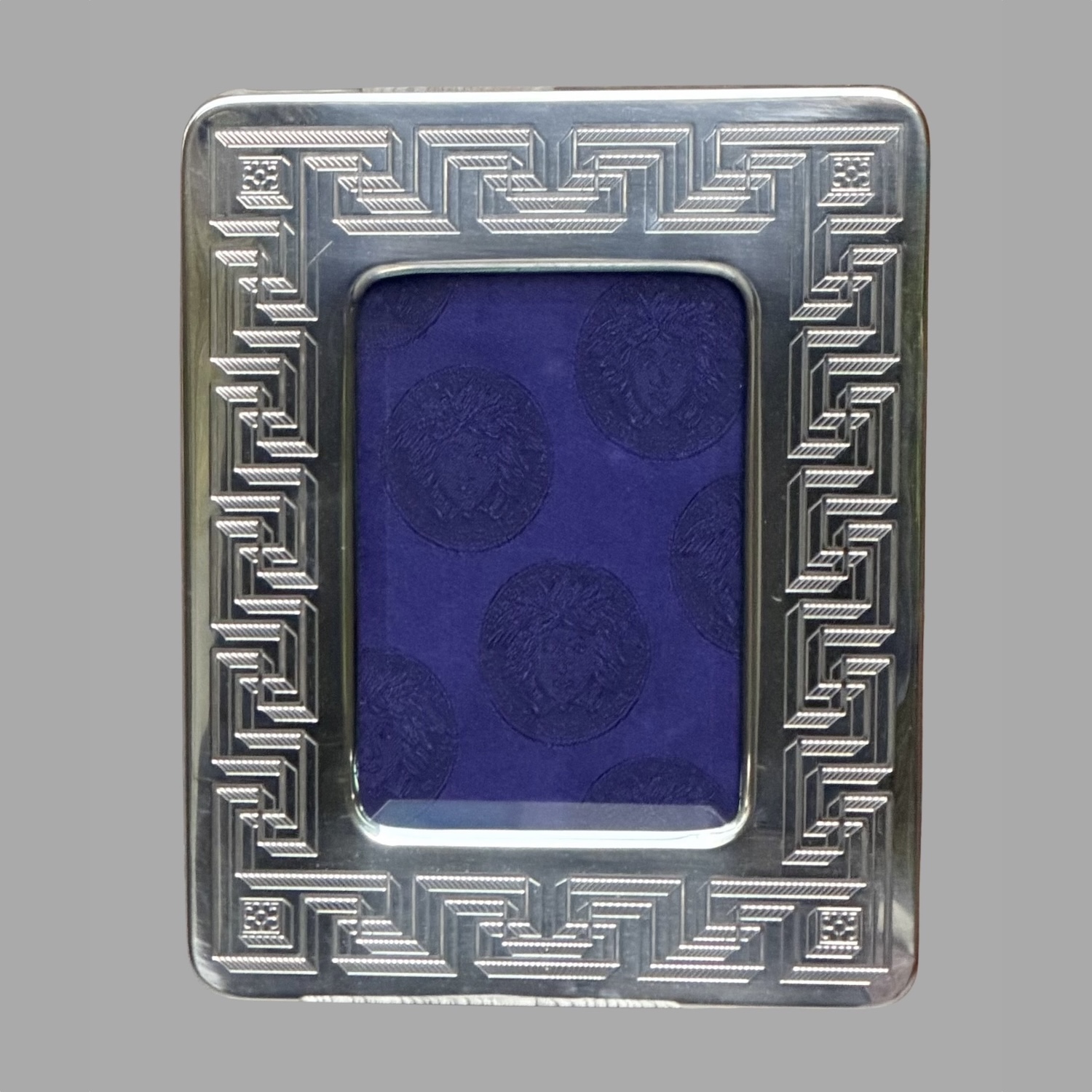 vintage-stamped-gianni-versace-sterling-silver-neoclassical-picture-frame-a826-8c1